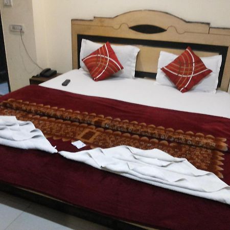 Star International Hotel Új-Delhi Kültér fotó